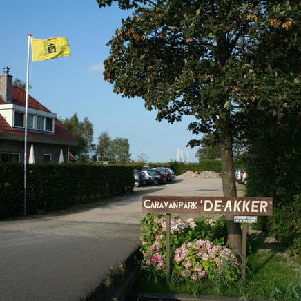 Caravanpark De Akker foto 7