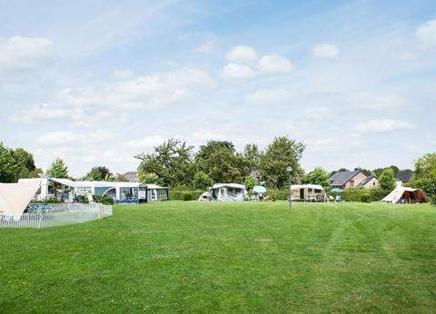 Recreatieboerderij De Puthof foto 1