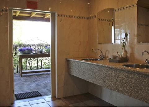 Weideblik Camping / B&B / Vakantiehuisjes. foto 7